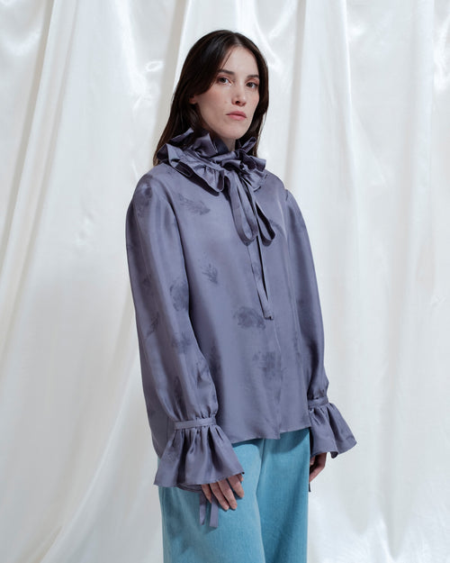 Camicia Velia con stampa botanica a freddo e tintura naturale viola