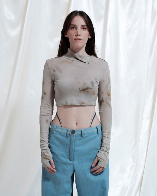 Maglia crop a maniche lunghe Ametea con tintura naturale ed ecoprint