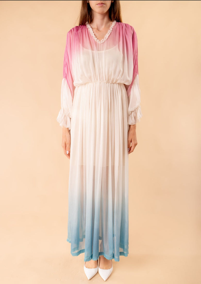 Ada dress in colored silk chiffon with natural dye degradation
